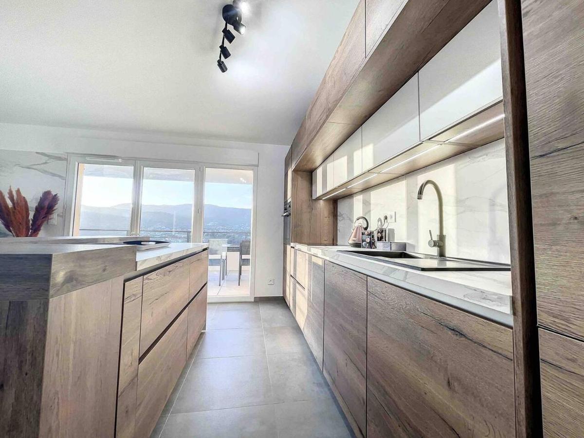 Appartement Central Avec Tres Jolie Vue Ajaccio  Exterior foto