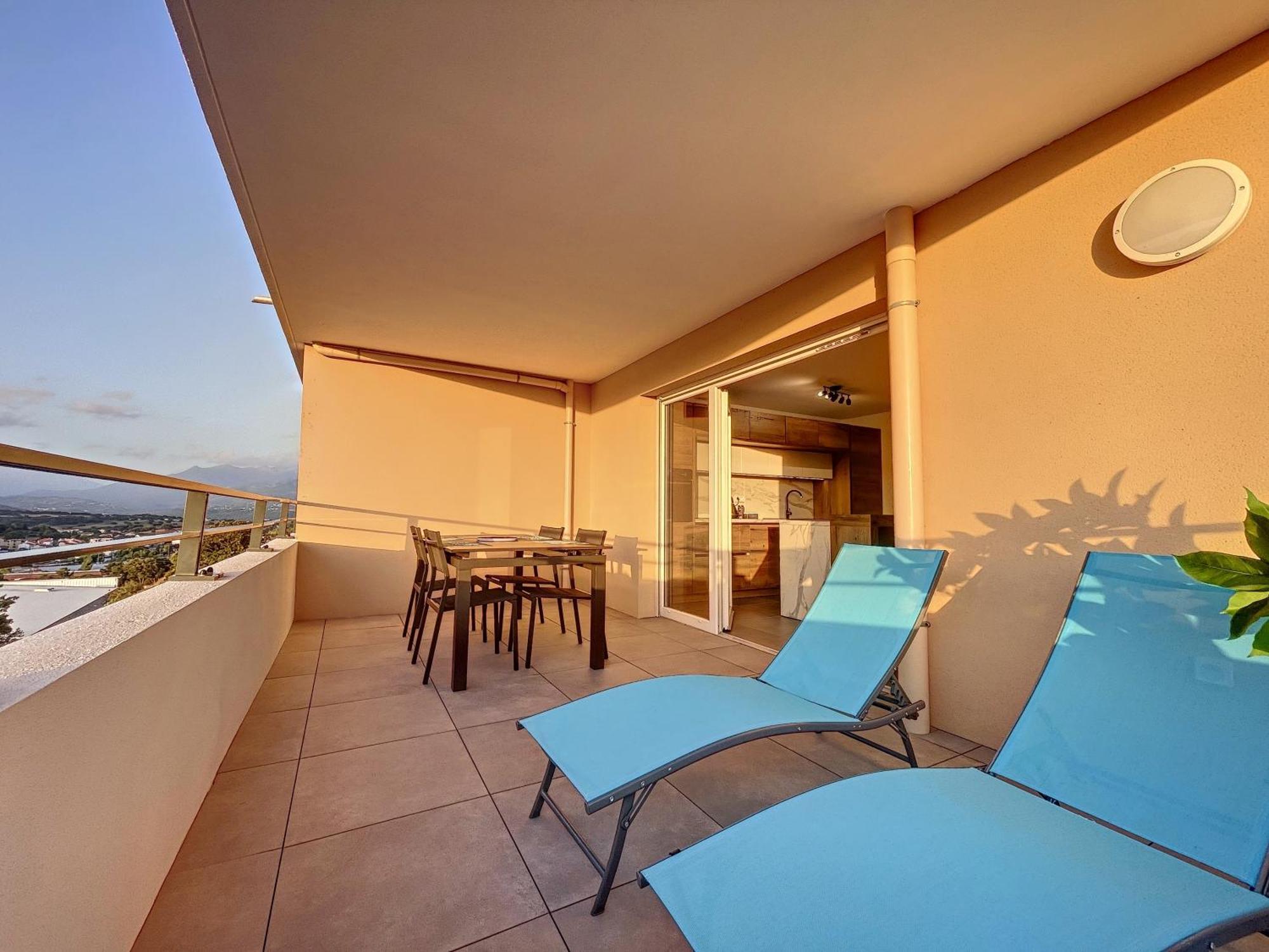 Appartement Central Avec Tres Jolie Vue Ajaccio  Exterior foto