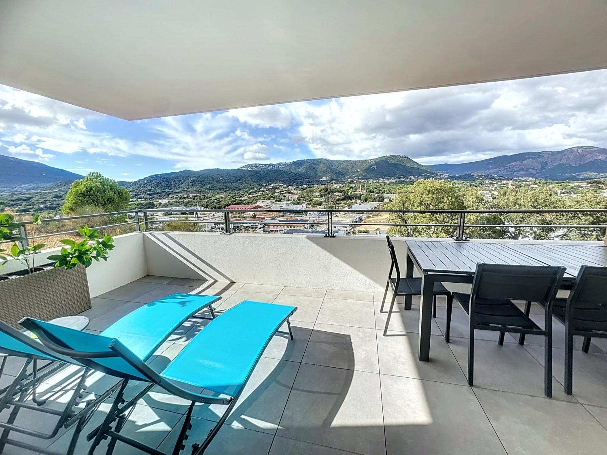 Appartement Central Avec Tres Jolie Vue Ajaccio  Exterior foto